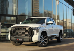 Toyota Tundra 2018, 68 415 км, 4.6 л, 310 л.с., фото 1
