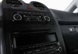 Volkswagen Caddy 2011, 156 844 км, 1.2 л, 105 л.с., фото 4