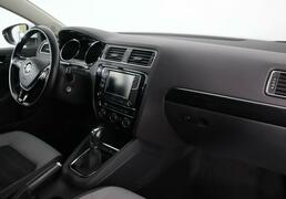 Volkswagen Jetta 2016, 103 568 км, 1.4 л, 125 л.с., фото 3