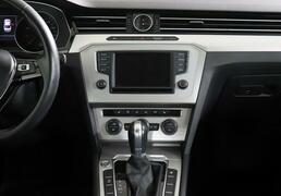 Volkswagen Passat 2017, 94 347 км, 1.4 л, 150 л.с., фото 4