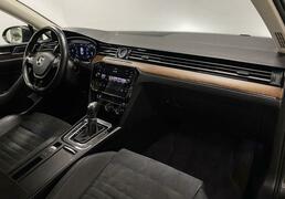 Volkswagen Passat 2018, 82 569 км, 1.8 л, 180 л.с., фото 2
