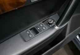 Volkswagen Passat 2011, 153 578 км, 1.8 л, 152 л.с., фото 2