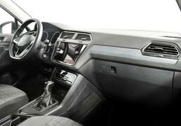 Volkswagen Tiguan 2020, 64 859 км, 1.5 л, 150 л.с., фото 1