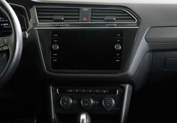 Volkswagen Tiguan 2020, 62 913 км, 1.5 л, 150 л.с., фото 4