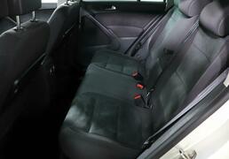 Volkswagen Tiguan 2016, 104 158 км, 1.4 л, 150 л.с., фото 3