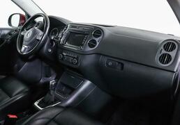 Volkswagen Tiguan 2011, 156 386 км, 2.0 л, 170 л.с., фото 3