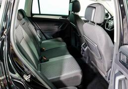 Volkswagen Tiguan 2018, 82 621 км, 2.0 л, 180 л.с., фото 2