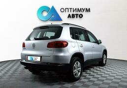 Volkswagen Tiguan 2014, 123 698 км, 2.0 л, 140 л.с., фото 3