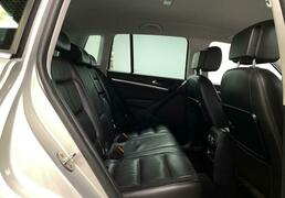 Volkswagen Tiguan 2012, 143 457 км, 2.0 л, 200 л.с., фото 3