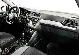 Volkswagen Tiguan 2018, 83 569 км, 1.5 л, 150 л.с., фото 2