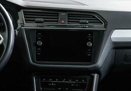 Volkswagen Tiguan 2021, 54 127 км, 1.4 л, 150 л.с., фото 2