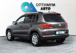 Volkswagen Tiguan 2014, 122 457 км, 2.0 л, 140 л.с., фото 1