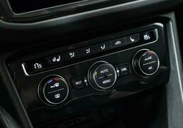 Volkswagen Tiguan 2019, 73 573 км, 2.0 л, 150 л.с., фото 4