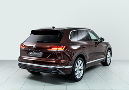 Volkswagen Touareg 2019, 153 791 км, 3.0 л, 286 л.с., фото 4