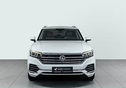Volkswagen Touareg 2019, 83 467 км, 3.0 л, 249 л.с., фото 2