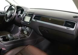 Volkswagen Touareg 2014, 122 457 км, 3.6 л, 249 л.с., фото 4
