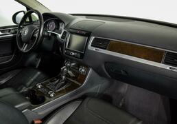 Volkswagen Touareg 2011, 152 047 км, 3.0 л, 245 л.с., фото 3