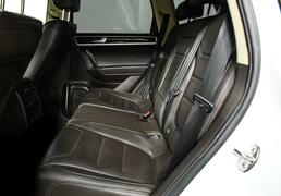 Volkswagen Touareg 2012, 142 569 км, 3.6 л, 249 л.с., фото 3