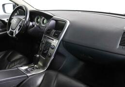 Volvo XC60 2012, 142 456 км, 2.4 л, 163 л.с., фото 2