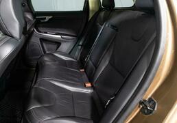 Volvo XC60 2012, 144 452 км, 2.4 л, 215 л.с., фото 2
