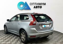 Volvo XC60 2014, 125 382 км, 2.4 л, 181 л.с., фото 3