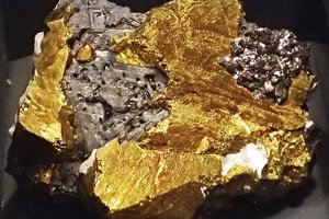 Как в Китае нашли тонны золота под водой