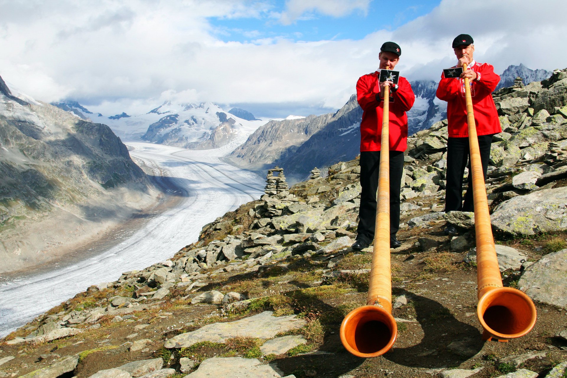 Люди и горы