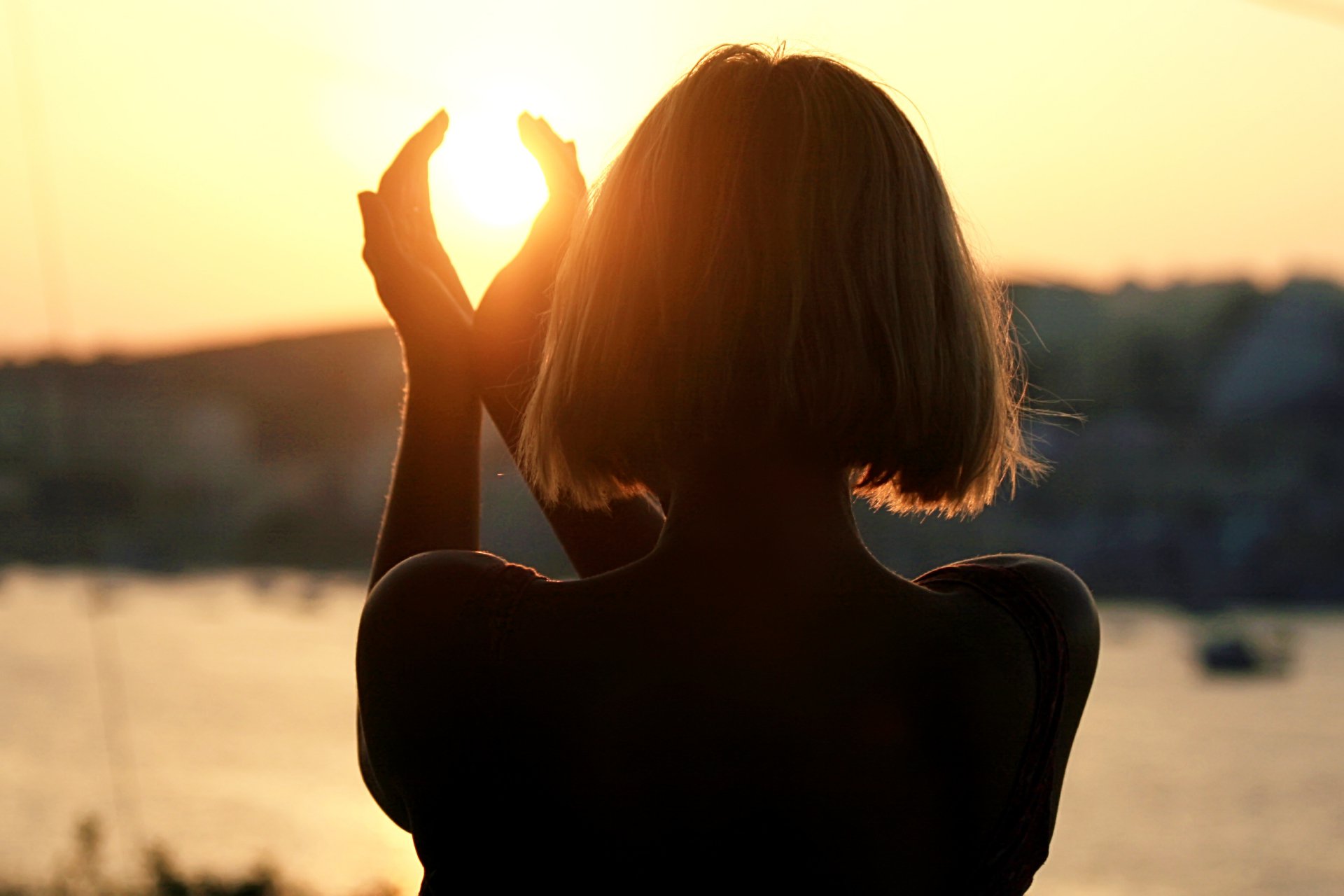 счастье в руках картинка