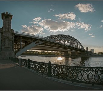 Андреевский мост.