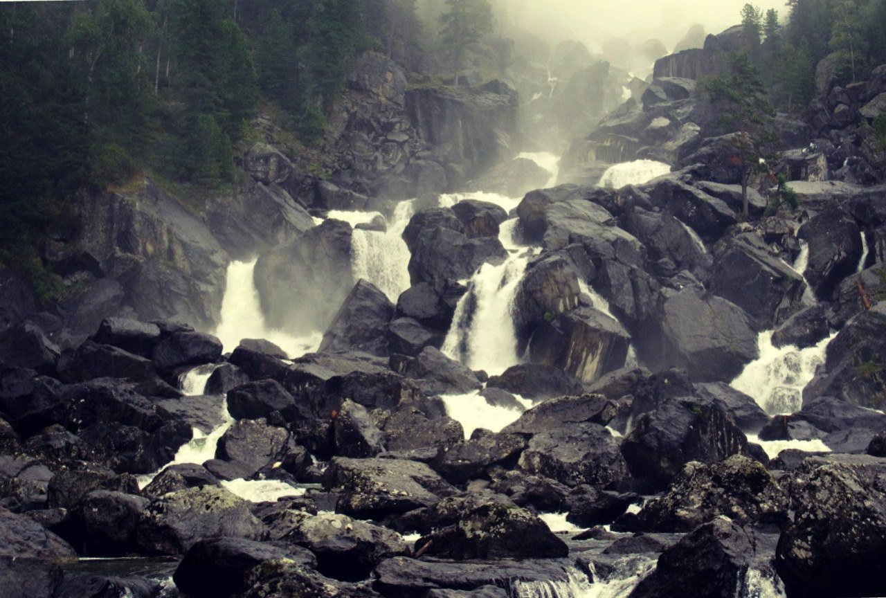 Водоскат Учар