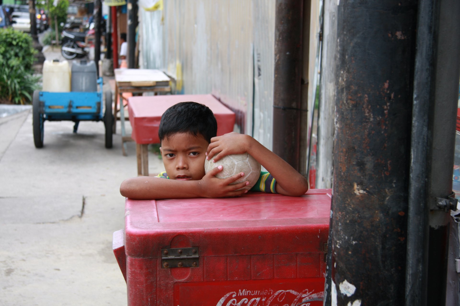 Мальчик с мячом. Эмоции