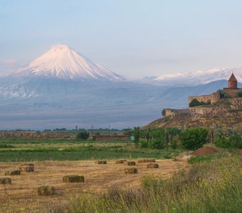 Хор Вирап, Армения