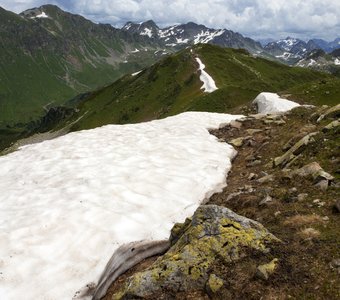 snow trail