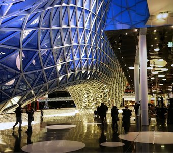 Торговый центр MyZeil от Massimiliano Fuksas Architetto.)  Франкфурт, Германия