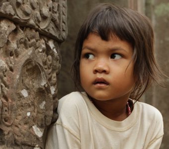 Маленькая камбоджийка.