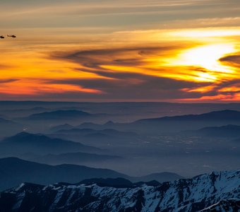 Полеты на вертолетах на закате