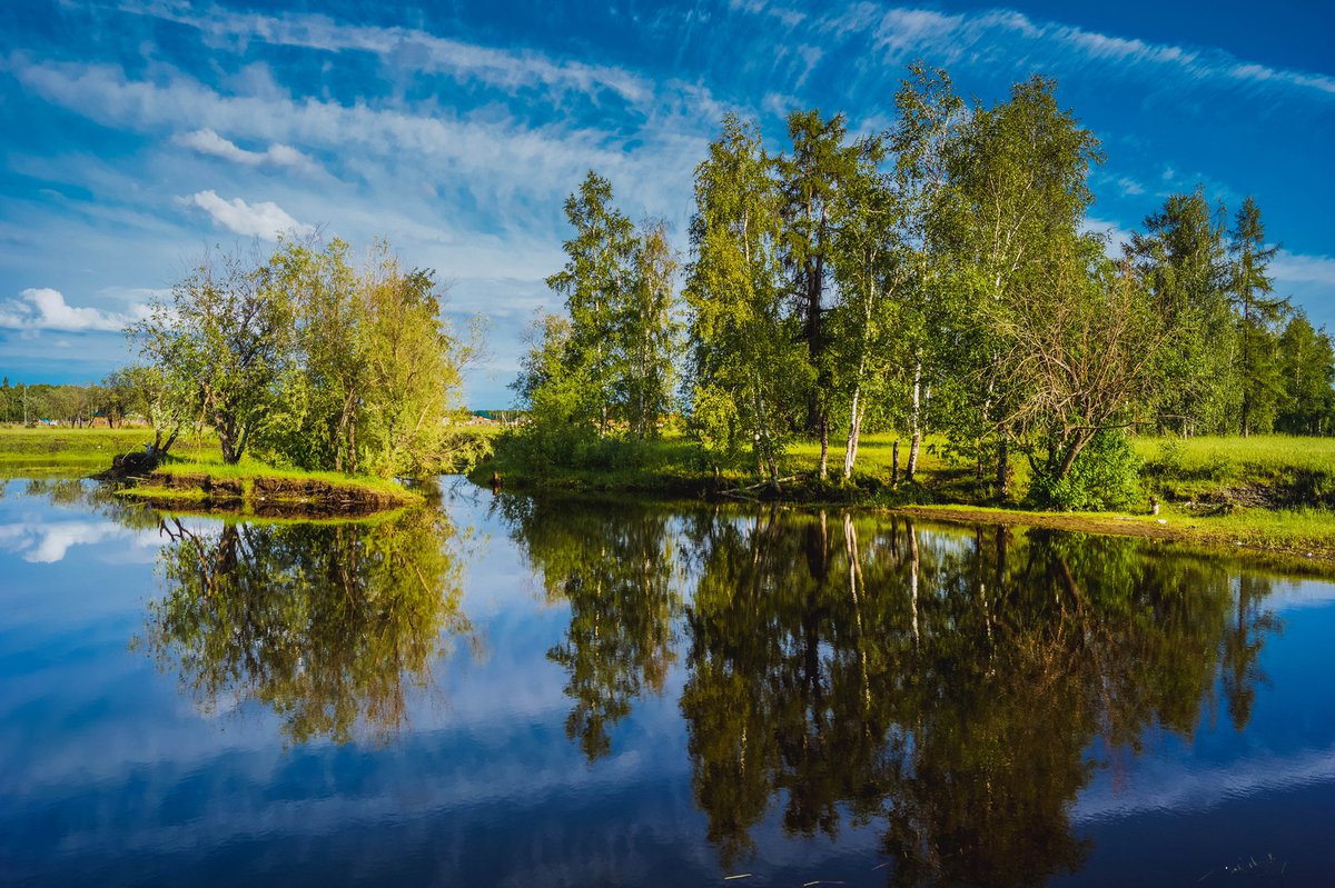 Пейзаж реки фото