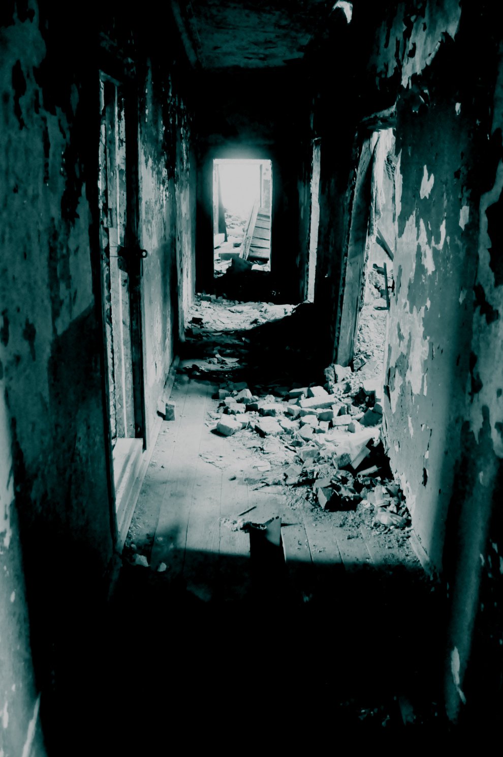 Даже у стен есть память