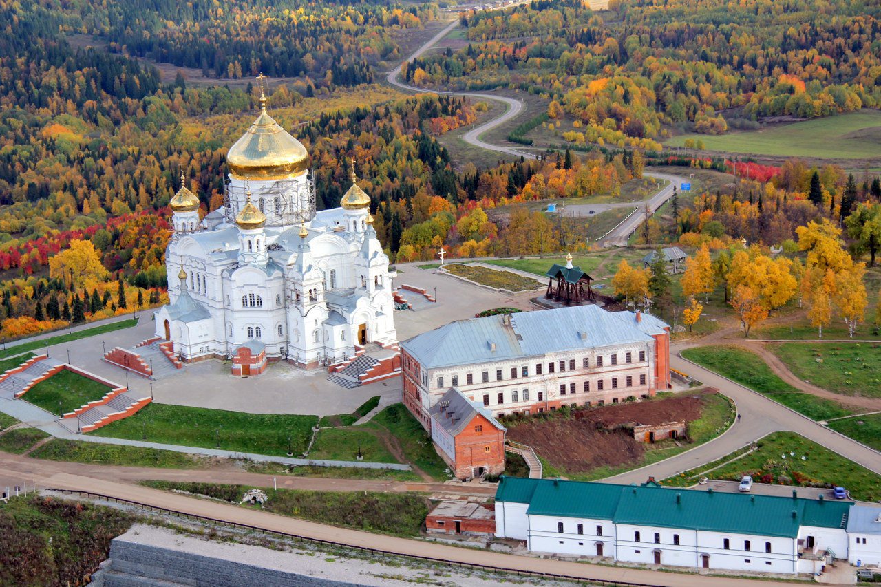 Белогорский николаевский монастырь