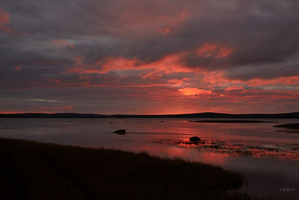 Закат на оз. Кальмозеро, Кольский полуостров