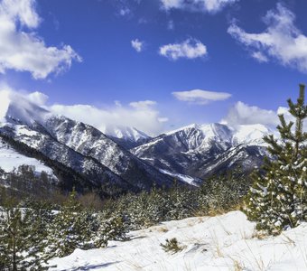 Пейзаж-Зимний пейзаж на Западном Кавказе