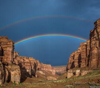 Двойная радуга в Чарынском каньоне