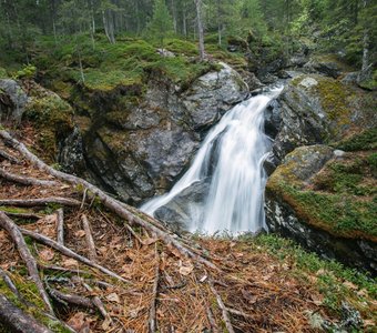 Водопад Жигалан