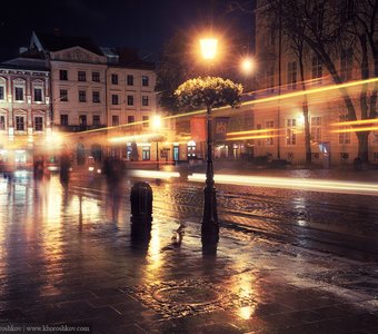 Улицами ночного Львова