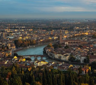 Панорамный вид на Верону, Италия