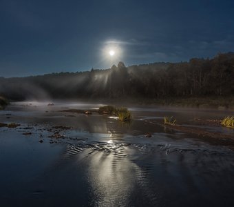 Moon light river