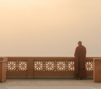 Бонский монах на рассвете