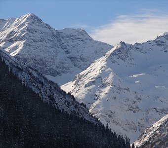 Вершина "пик Ставрополь" 3251 м. над уровнем моря