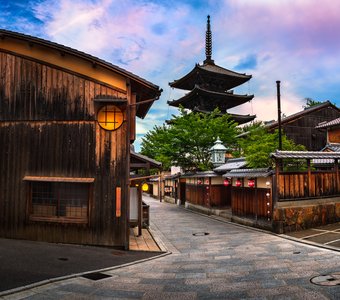 Пагода Ясака (Хокандзи), Киото
