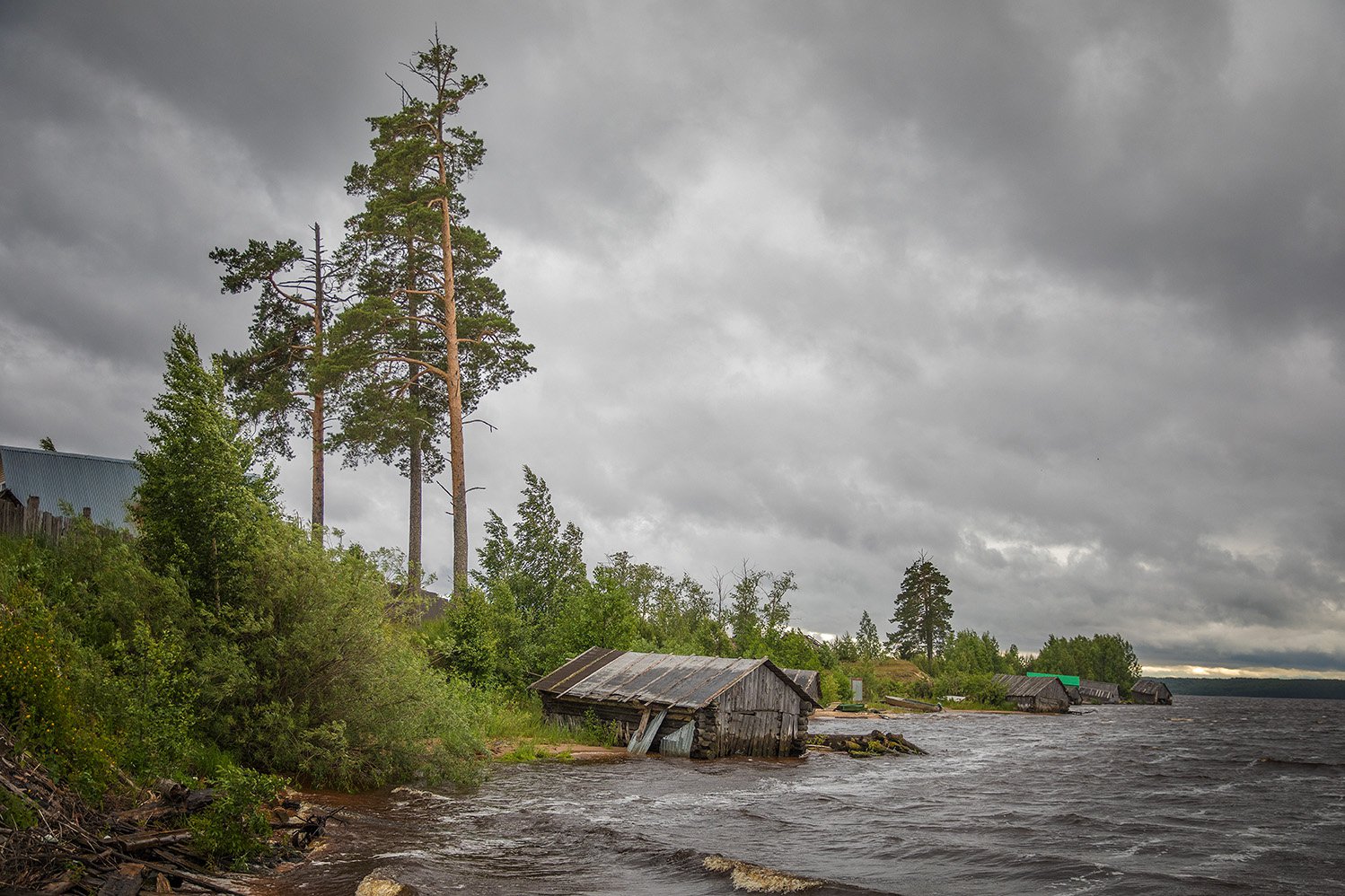 Пасмурно